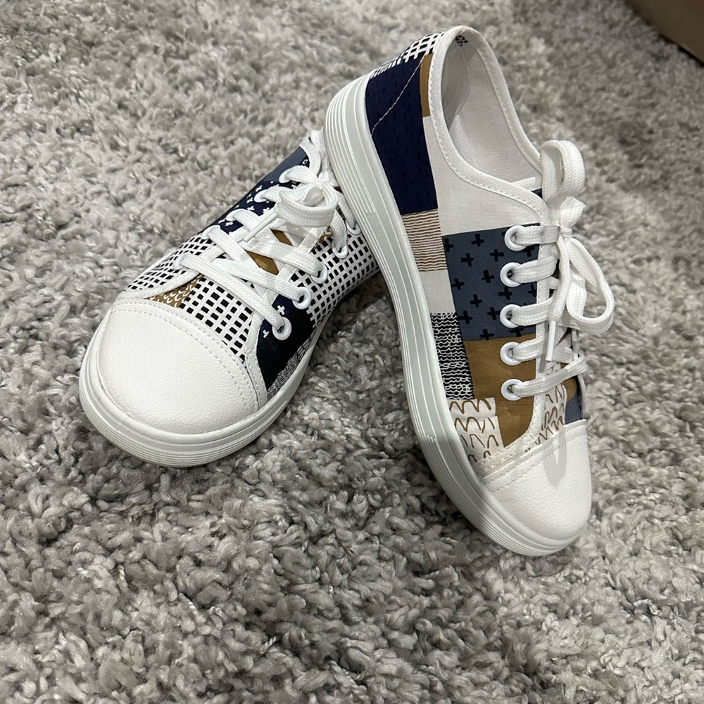 SHEIN White Navy and Tan Patterned Lace-Up Sneakers